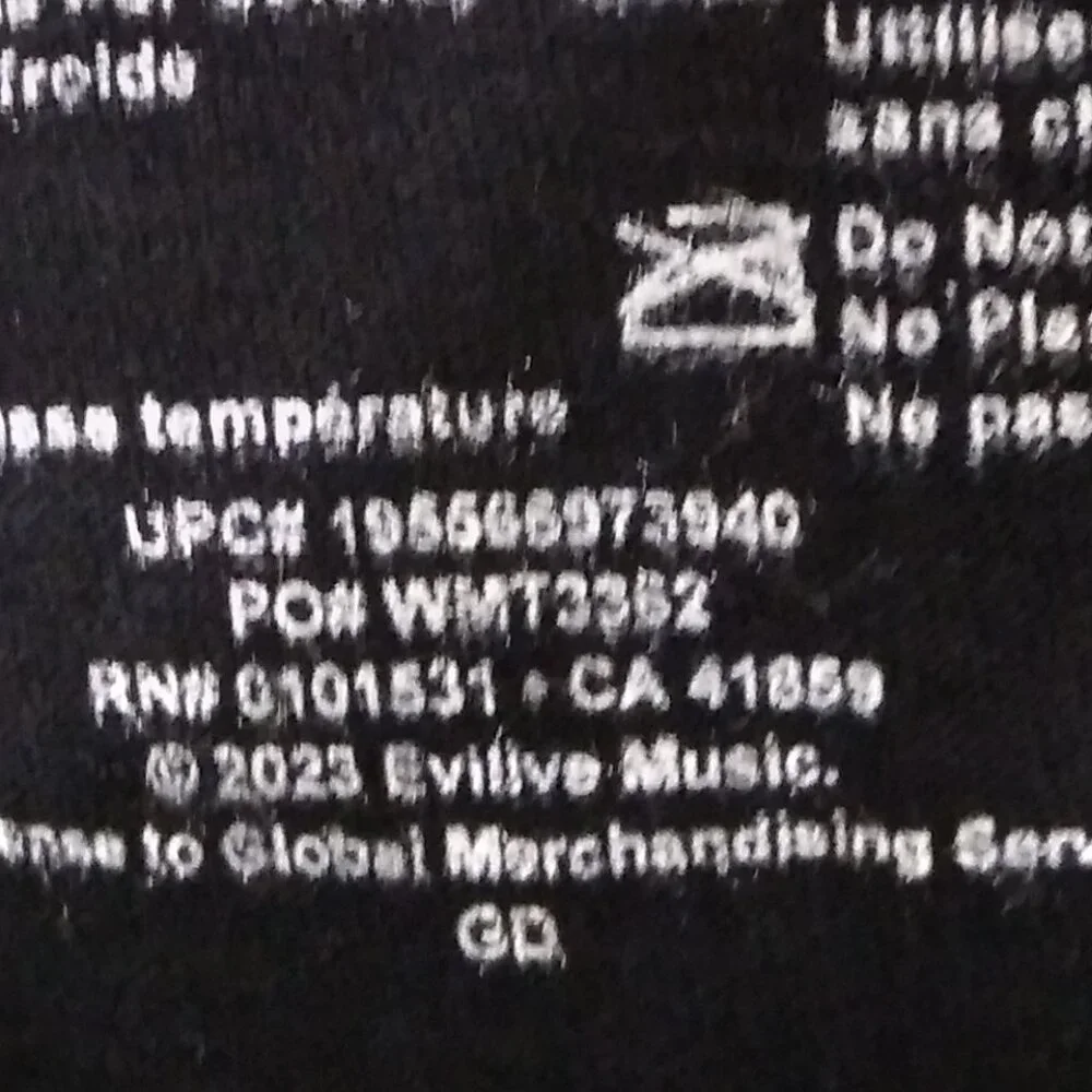 Misfits Tagless Crew Neck 100% Cotton Tee Shirts NWT ~ 6 Sizes Available - Picture 3 of 3